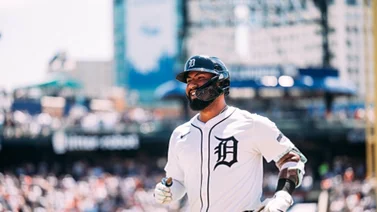 Gleyber Torres castiga a Martín Pérez y oficialmente mejora sus números de la campaña pasada (+video)