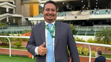 William Laya logra su primera foto en el recinto de ganadores de La Rinconada luego de doce presentados William Laya logra su primera foto en el recinto de ganadores de La Rinconada luego de doce presentados