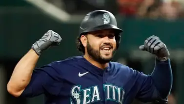 Eugenio Suárez consigue una marca inédita entre criollos con su bambinazo 45 (+video) Eugenio Suárez consigue una marca inédita entre criollos con su bambinazo 45 (+video)