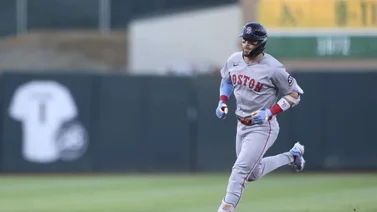 Carlos Narváez deja su huella con increíble marca de jonrones (+video)