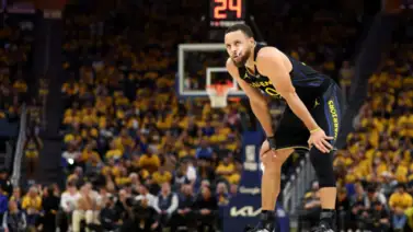 ¡Nuevo récord a su cuenta! Stephen Curry y su increíble hazaña a sus 37 años ¡Nuevo récord a su cuenta! Stephen Curry y su increíble hazaña a sus 37 años
