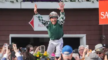 Lanfranco Dettori se tituló campeón con monta de José “Kikito” D’Angelo con récord de pista Lanfranco Dettori se tituló campeón con monta de José “Kikito” D’Angelo con récord de pista