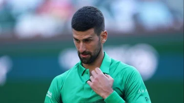 ¿Villano en su propia tierra? Novak Djokovic escapa de Serbia a Grecia