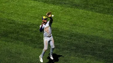 ¡También a la defensa! Jackson Chourio realiza la atrapada de la jornada en MLB ¡También a la defensa! Jackson Chourio realiza la atrapada de la jornada en MLB