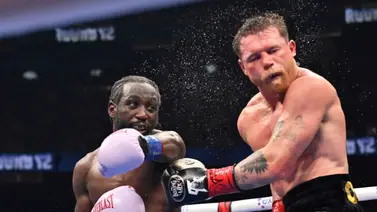 Terence Crawford con un gesto mostró respeto por Canelo Álvarez