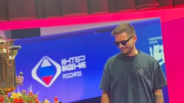 Omar Acedo enciende Rusia con "La Fiesta de la Paz" en el Festival InterVisión 2025 Omar Acedo enciende Rusia con "La Fiesta de la Paz" en el Festival InterVisión 2025