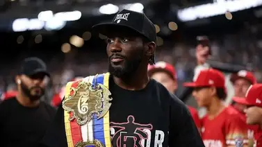Terence Crawford habla sobre darle la revancha a Saúl "Canelo" Álvarez. Terence Crawford habla sobre darle la revancha a Saúl "Canelo" Álvarez.