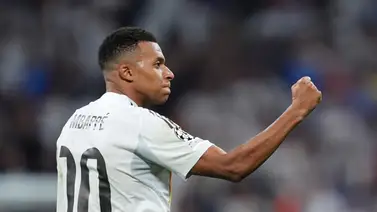 Kylian Mbappe salva al Real Madrid en su debut en Champions| Kylian Mbappe salva al Real Madrid en su debut en Champions|