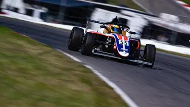 Alex Popov Jr. desafía el veloz circuito de Virginia