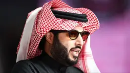 ¿Quién es Turki Alalshikh, el verdadero ganador detrás de la derrota del Canelo?