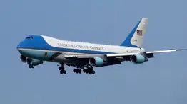 Avión de Spirit Airlines genera crisis de seguridad con el Air Force One (+Foto)