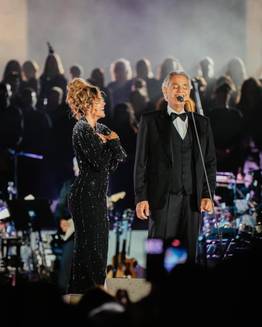 Karol G es criticada en redes sociales por su show en El Vaticano- Karol G es criticada en redes sociales por su show en El Vaticano