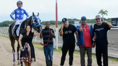 Entrenador venezolano logra Hat-trick e iguala la punta en República Dominicana Entrenador venezolano logra Hat-trick e iguala la punta en República Dominicana