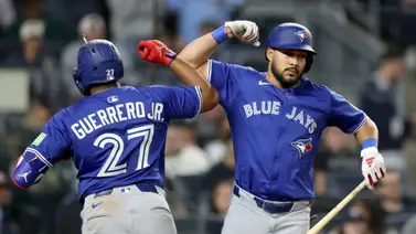 Anthony Santander da otro paso importante en su rehabilitación y visualiza su retorno con Toronto