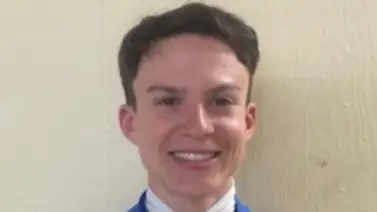 Christopher Elliott sonó este batacazo en la ciudad de los rascas cielos Christopher Elliott sonó este batacazo en la ciudad de los rascas cielos