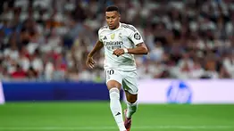 Kylian Mbappé marca golazo para aumentar la ventaja del Madrid ante Espanyol