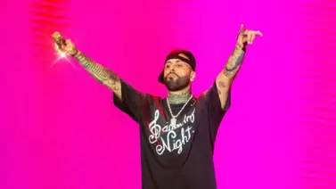 Nicky Jam viste con orgullo una camisa de este equipo de beisbol venezolano Nicky Jam viste con orgullo una camisa de este equipo de beisbol venezolano