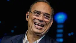 Niegan la solicitud de visa a Gilberto Santa Rosa para entrar a Colombia