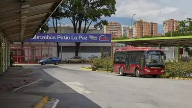 ¿Otra vez? Incendio consume equipos del Metro de Caracas (+Video) ¿Otra vez? Incendio consume equipos del Metro de Caracas (+Video)