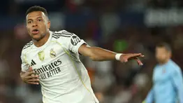 El gol de Kylian Mbappe que lo mantiene en racha pese a perder con el Atlético 