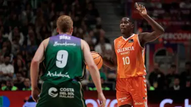 Supercopa Endesa: Valencia Basket tumba al campeón y mantiene la "maldición del anfitrión" Supercopa Endesa: Valencia Basket tumba al campeón y mantiene la "maldición del anfitrión"