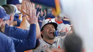 José Altuve comparte un club histórico con dos leyendas latinas de la MLB José Altuve comparte un club histórico con dos leyendas latinas de la MLB