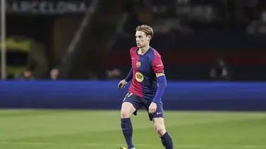 Frenkie de Jong hace historia con el Barcelona y deja atrás a un histórico como Ronald Koeman Frenkie de Jong hace historia con el Barcelona y deja atrás a un histórico como Ronald Koeman