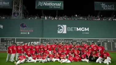 Medias Rojas de Boston pierden a un lanzador para la Serie del Comodín contra los Yankees
