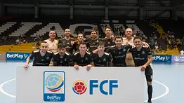 Famoso reggaetonero cumple su sueño de niño y compra un equipo de fútbol