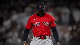 MLB: Aroldis Chapman está a un salvado de este club élite