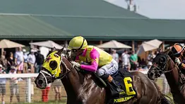 José Ortiz arrasa en Kentucky Downs con poker de triunfos 