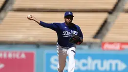 MLB: Dave Roberts condiciona la presencia de Edwin Díaz en el roster de postemporada