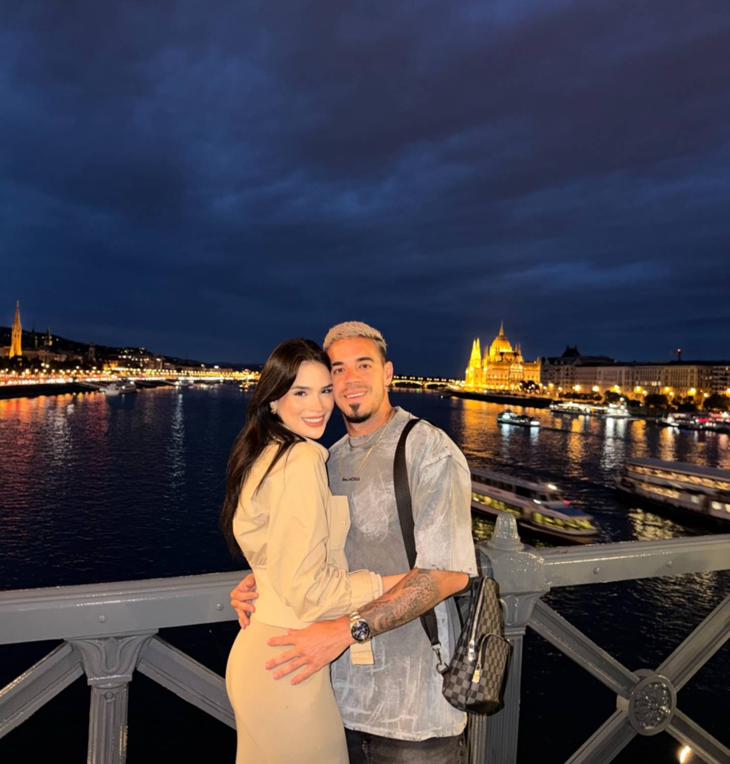 Mística Núñez confirma su amor con jugador de La Vinotinto ¡Enamorados! Mística Núñez confirma su amor con jugador de La Vinotinto ¡Enamorados!
