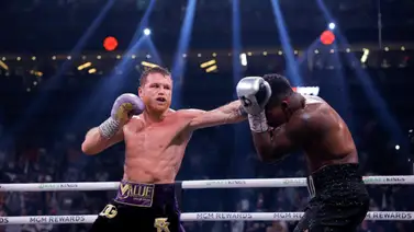 Canelo Álvarez llegó a 60 triunfos en el boxeo profesional y sigue siendo el rey (+Detalles) Canelo Álvarez llegó a 60 triunfos en el boxeo profesional y sigue siendo el rey (+Detalles)