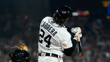 MLB: Miguel Cabrera consigue embasarse en el último turno de su carrera (+Video)