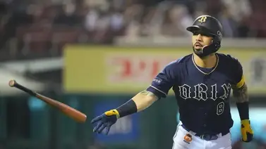 NPB: Marwin González sacudió su primer jonrón en los Playoffs de Japón (+Video)