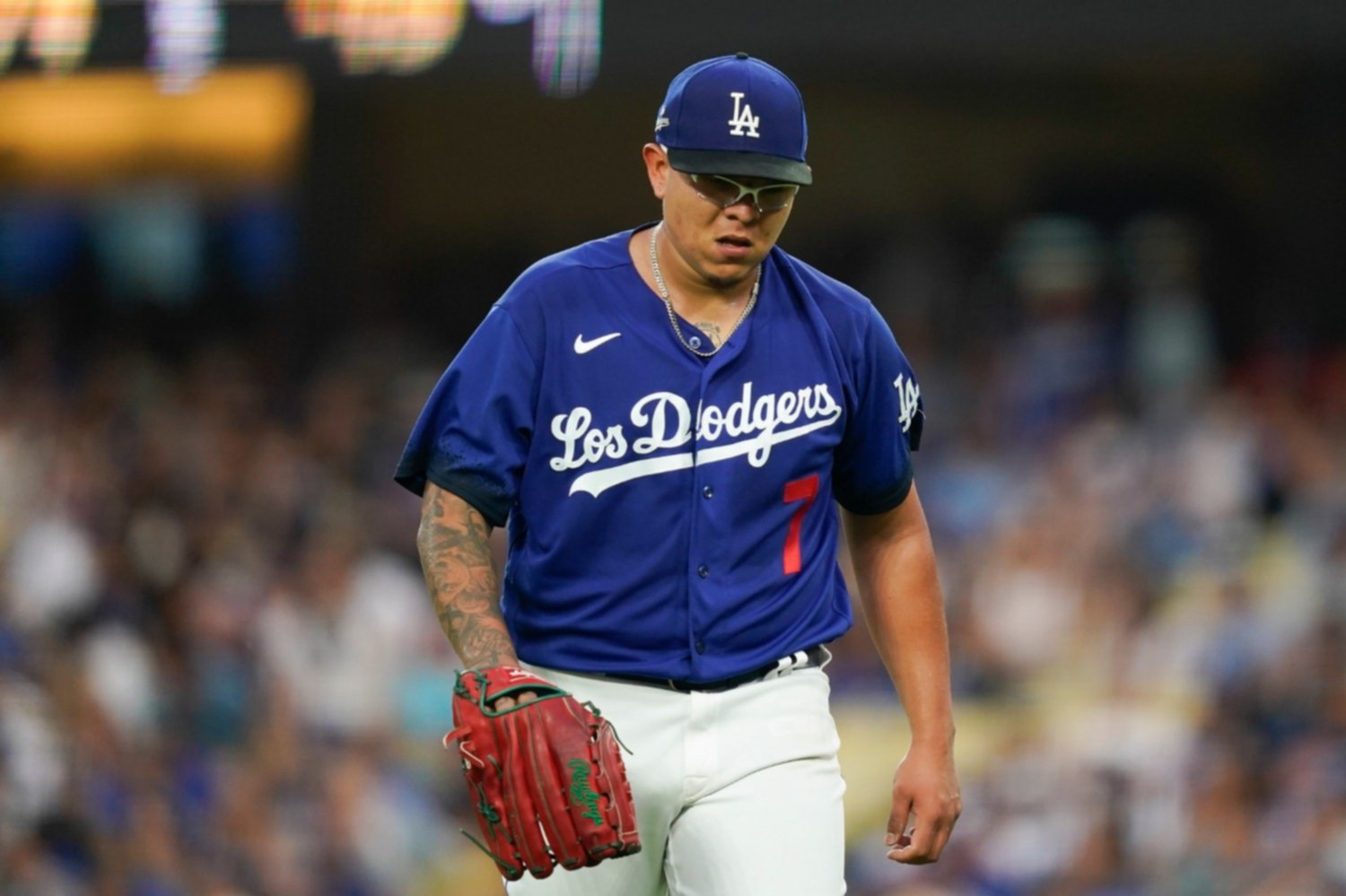 Dave Roberts lo vuelve a hacer: Saca al Mexicano Julio Urías con 5 entradas  de 1 hit, 65 lanzamientos y juego empatado a cero - Noticias Barquisimeto