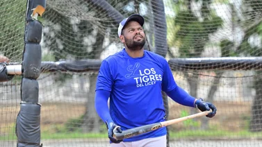 LIDOM: Este veterano bateador se prepara para una nueva campaña con el Licey