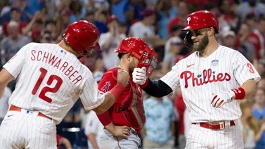 MLB: Los Filis de Filadelfia pegaron primero ante los Bravos de Atlanta en la Serie Divisional 