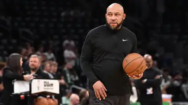 NBA: Esto dice el coach de los Lakers sobre el estado de forma de LeBron James (+tweet) NBA: Esto dice el coach de los Lakers sobre el estado de forma de LeBron James (+tweet)