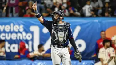 LVBP: Roberto Álvarez resalta la competencia entre los receptores de Tiburones de La Guaira (+Declaraciones) LVBP: Roberto Álvarez resalta la competencia entre los receptores de Tiburones de La Guaira (+Declaraciones)