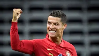 ¡Inoxidable! Cristiano Ronaldo sella un doblete y llega a una cifra redonda en este apartado (+videos) ¡Inoxidable! Cristiano Ronaldo sella un doblete y llega a una cifra redonda en este apartado (+videos)