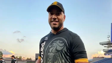 LVBP: Este derecho con amplia experiencia se asoma como abridor de Leones del Caracas en la jornada inaugural