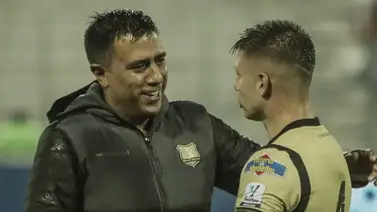 César Farías se encamina a finalizar invicto en Colombia César Farías se encamina a finalizar invicto en Colombia