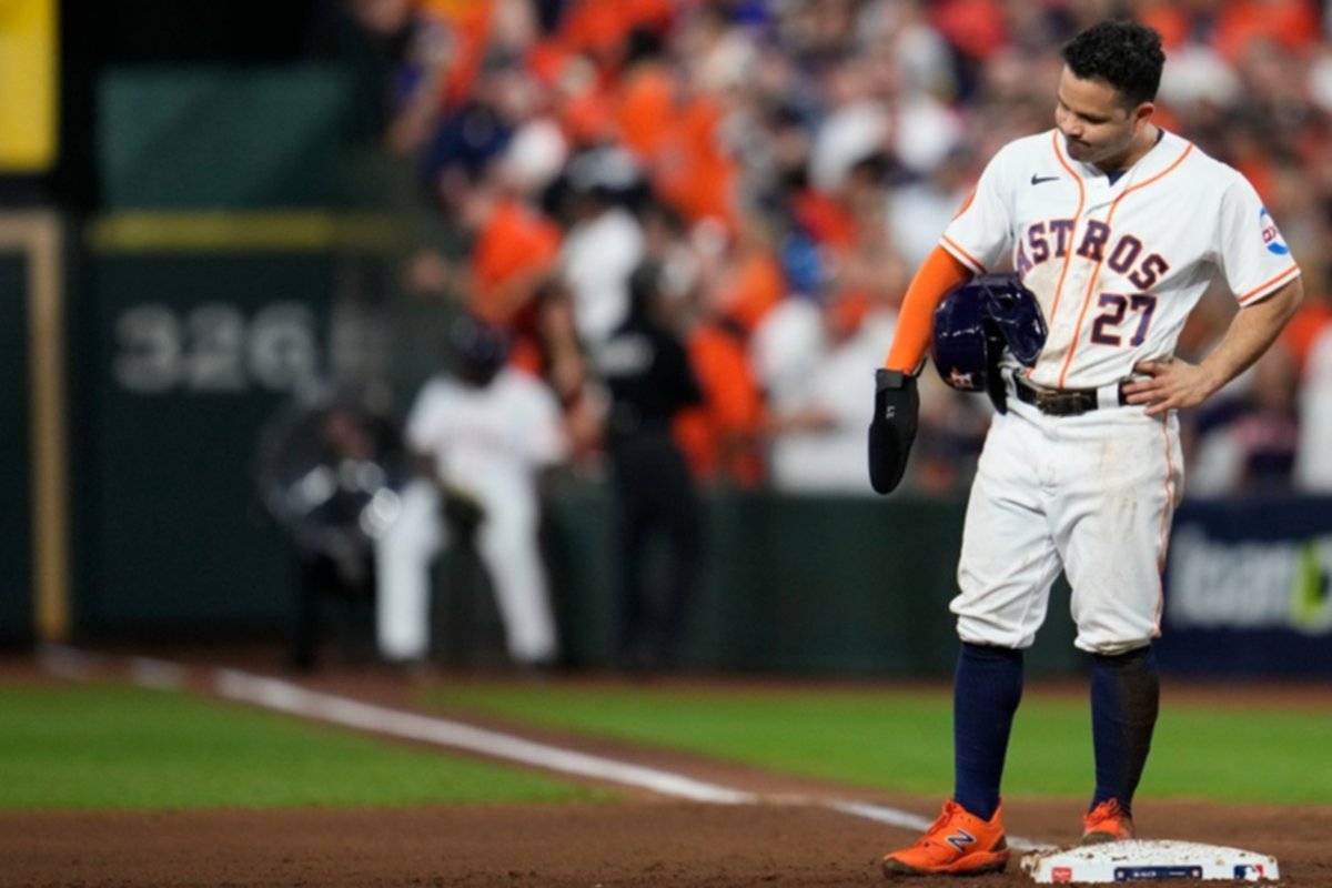 Altuve da ventaja a los Astros en la Serie de Campeonato de la Liga  Americana