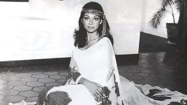 Reaparece Jeannette Donzella, Miss Venezuela 1971 que triunfó por su gran parecida con la actriz Sofía Loren Reaparece Jeannette Donzella, Miss Venezuela 1971 que triunfó por su gran parecida con la actriz Sofía Loren