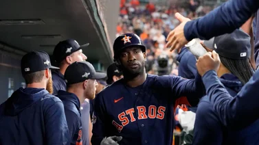 MLB: Yordan Álvarez conecta par de jonrones y pone a temblar a Rangers (+Video)