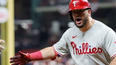 MLB: Kyle Schwarber iguala liderato histórico de este departamento