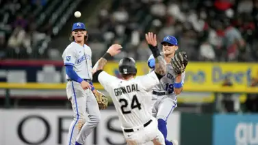 MLB: Vea la reacción de los jugadores de Reales que no son nominados al Guante de Oro (+tweets) MLB: Vea la reacción de los jugadores de Reales que no son nominados al Guante de Oro (+tweets)