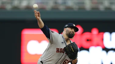 MLB: José Urquidy lanzará por los Astros con la misión de igualar la serie